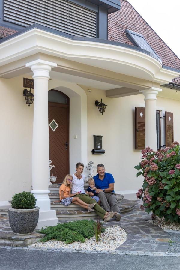 Das "Ferienhaus Eibiswald" Landhaus Refugium Im Schilcherland - Sauna Und Spa Eksteriør billede
